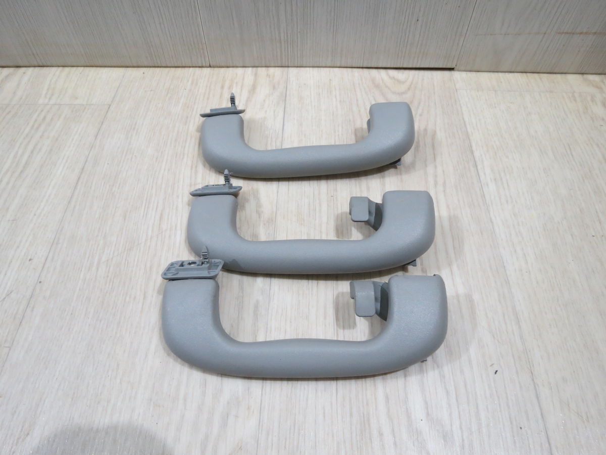 Ручка внутренняя потолочная Opel Astra (H) III рестайлинг (2006–2014)