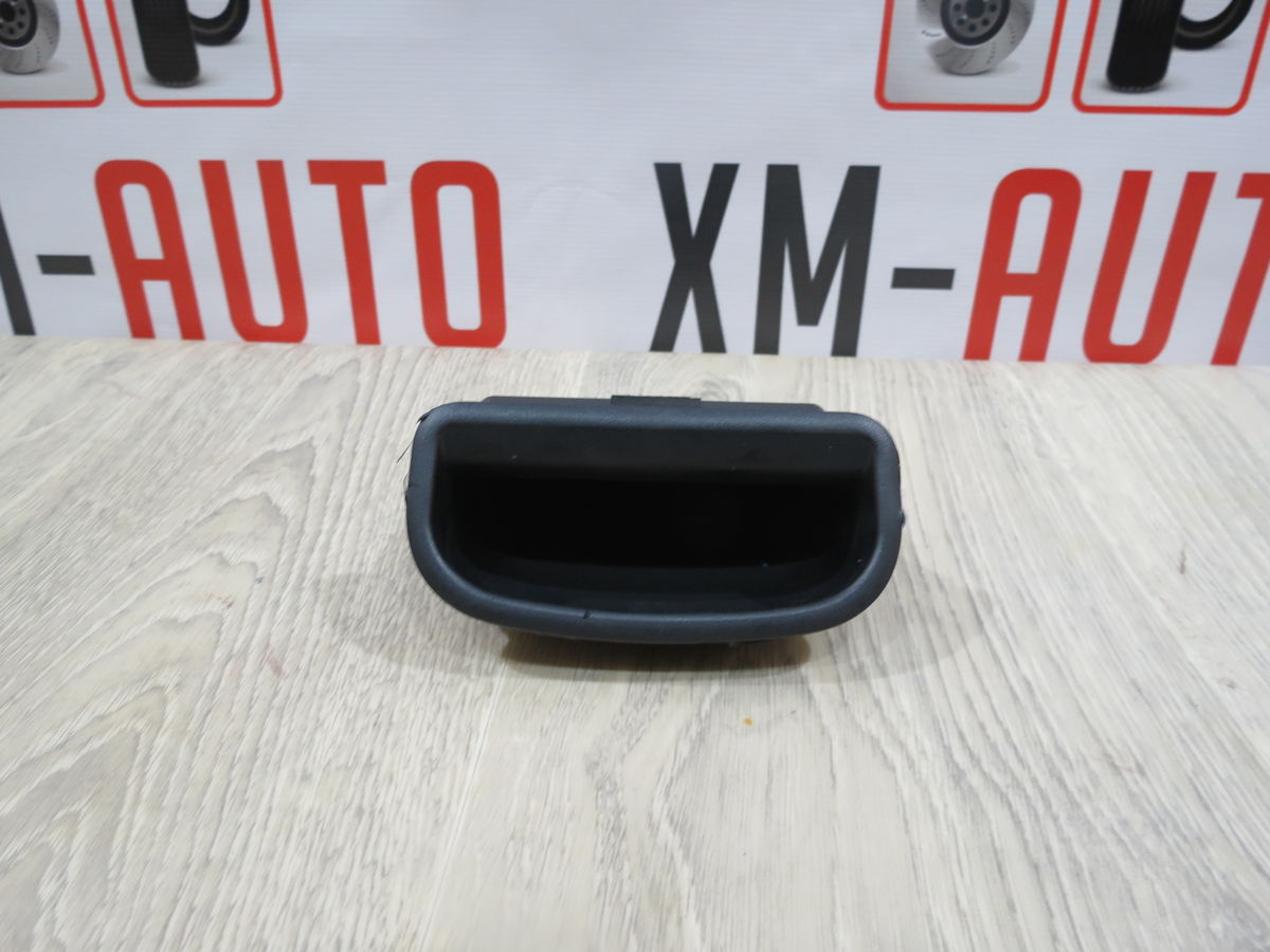 Ручка открывания багажника Kia Stinger I (2017– н.в.)