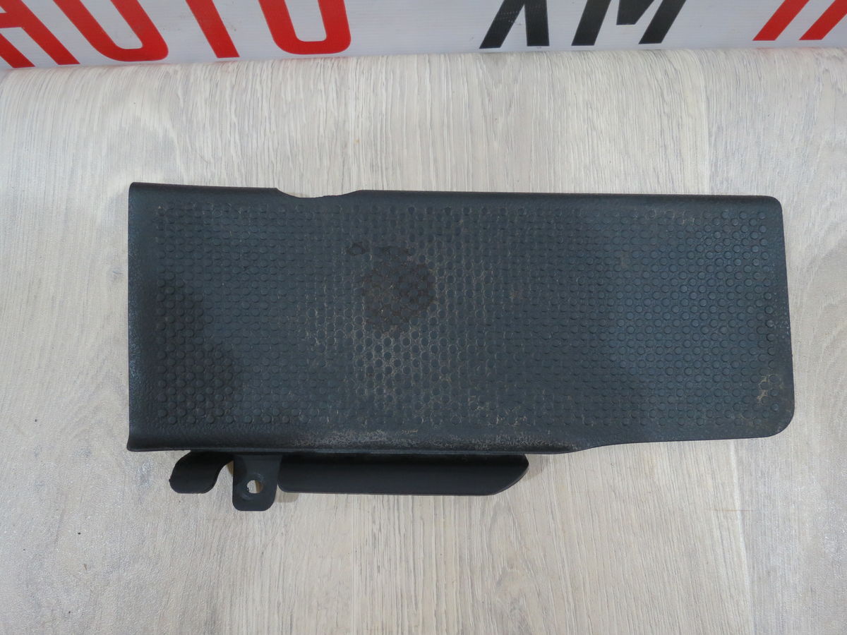 Накладка декоративная Volkswagen Passat (B6) VI (2005–2011)