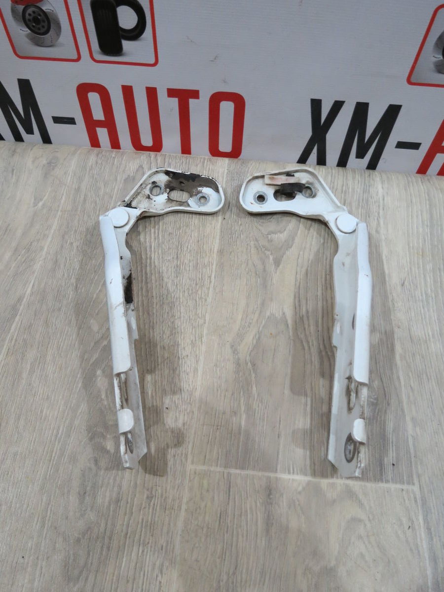 Петля капота Audi A6 (C6) III (2004–2008)