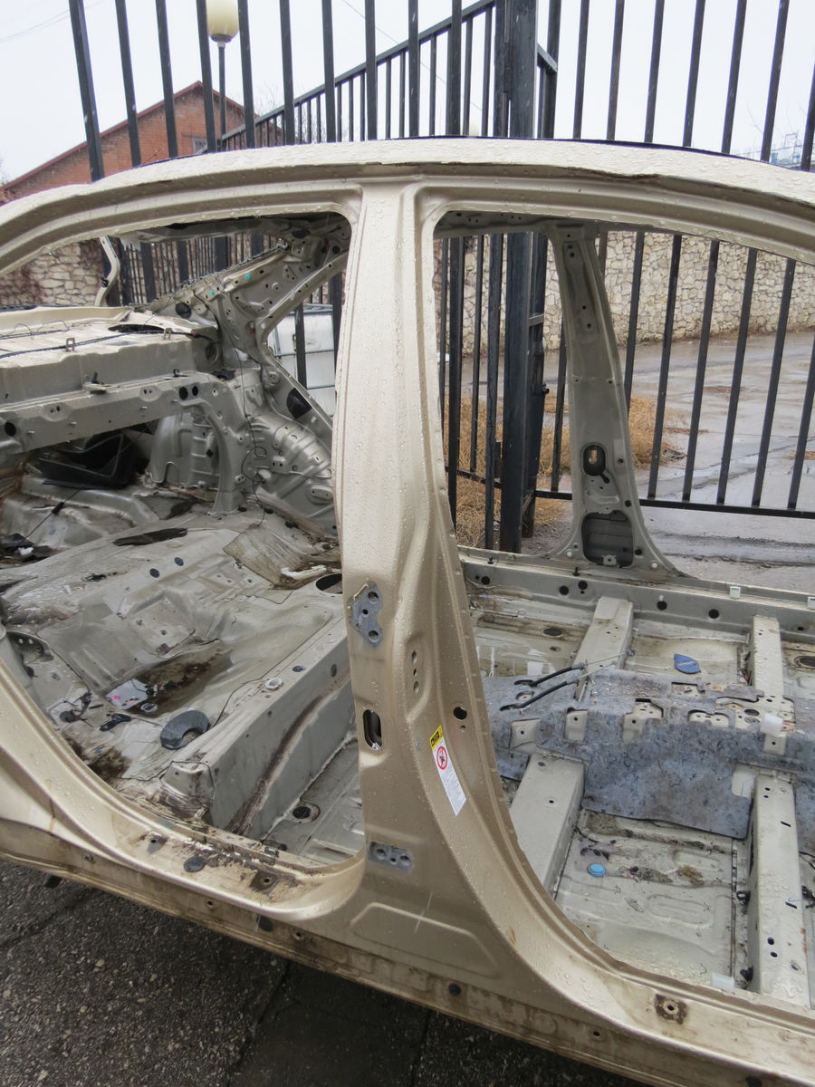 Порог со стойкой правый Toyota Camry (XV40) VII (2006–2009)