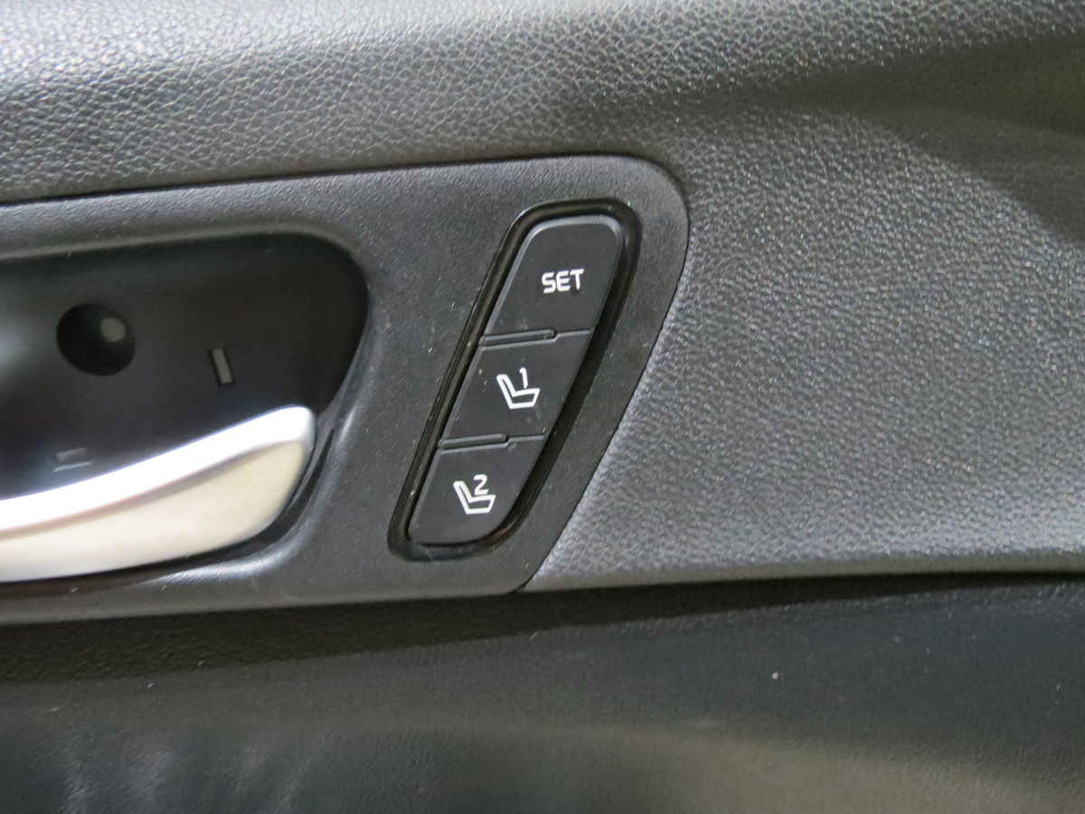 Блок кнопок управления сиденьем Kia Optima (JF) IV рестайлинг (2018– н.в.)