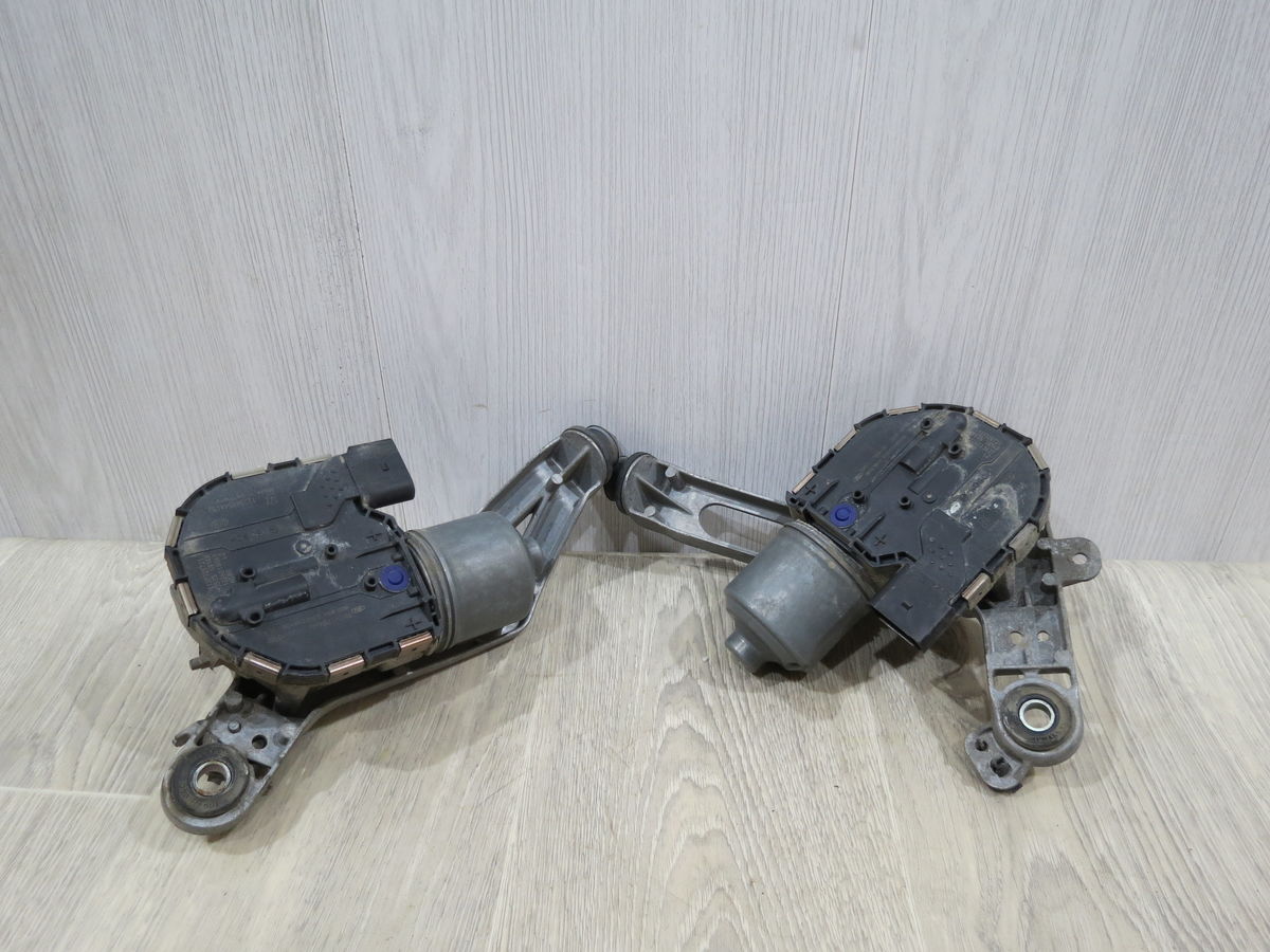 Моторчик стеклоочистителя передний Ford Focus (III) III (2010–2015)