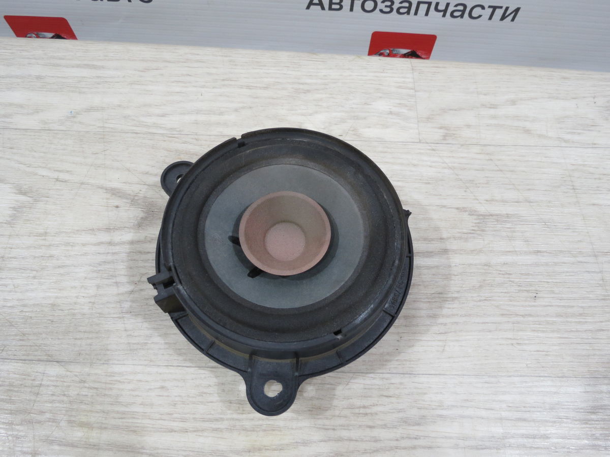 Динамик Лада Веста (2180) I (2015– н.в.)