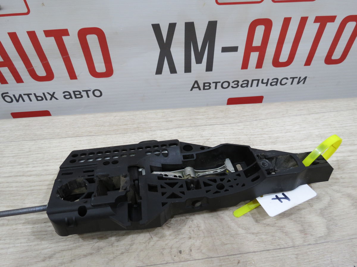 Кронштейн ручки Renault Kaptur I (2016– н.в.)
