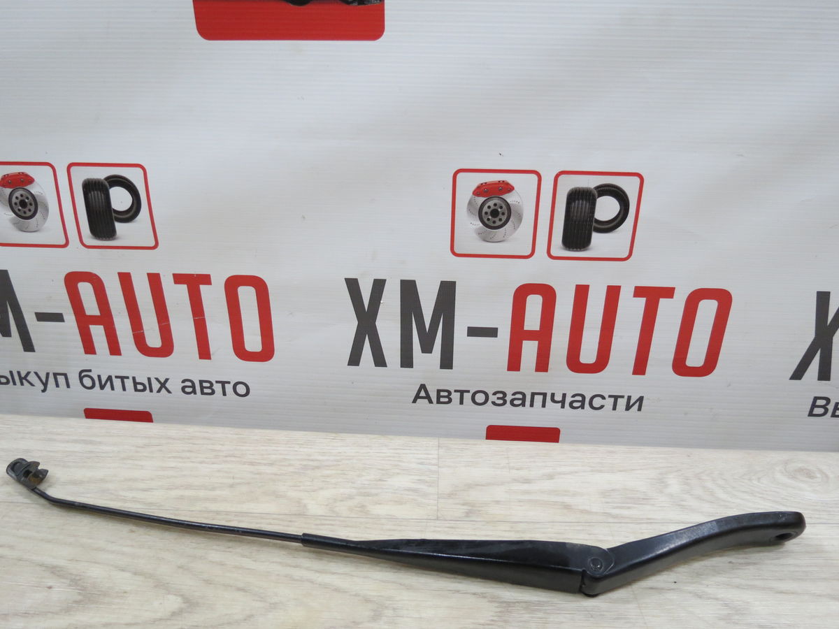 Поводок стеклоочистителя переднего Renault Duster I (2010–2015)