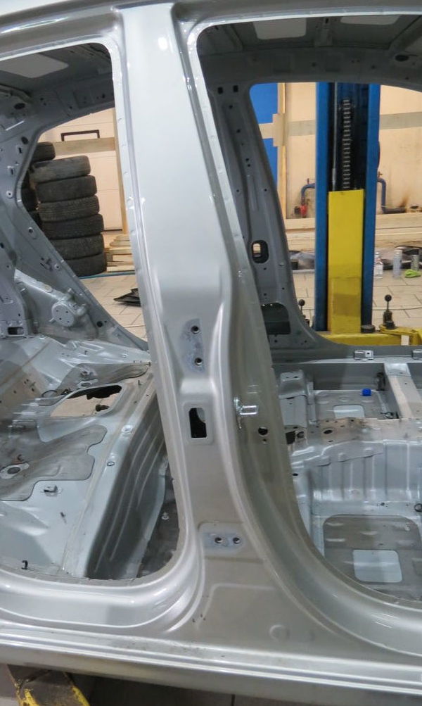 Порог со стойкой правый Hyundai Solaris II рестайлинг (2020– н.в.)