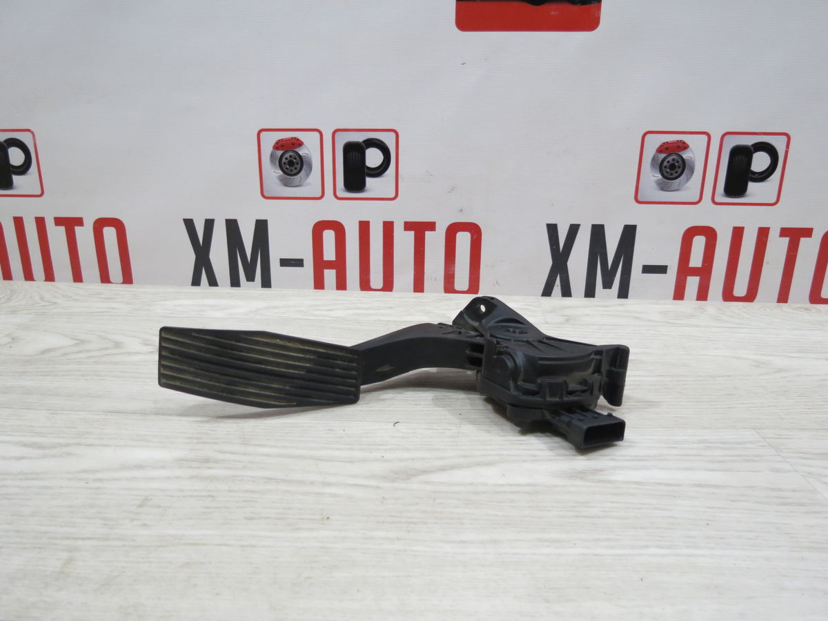 Педаль газа Opel Astra (J) IV (2009–2012)