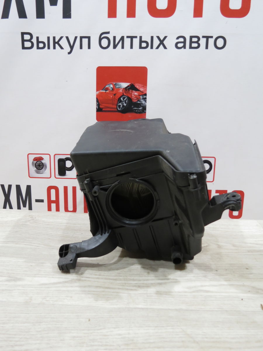 Корпус воздушного фильтра Ford Focus (III) III (2010–2015)