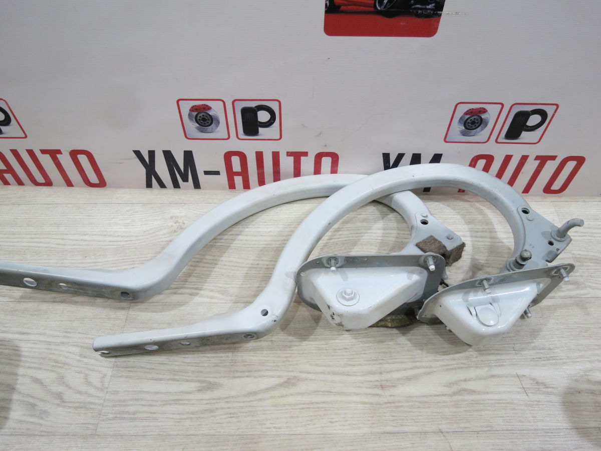 Петля крышки багажника BMW 5-Series (F10) VI (2009–2013)