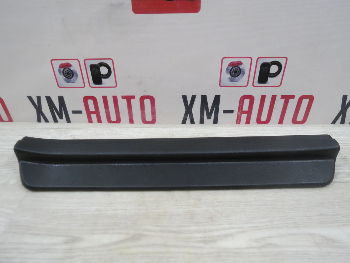 Накладка порога (внутренняя) Hyundai i30 (FD) I (2007–2010)