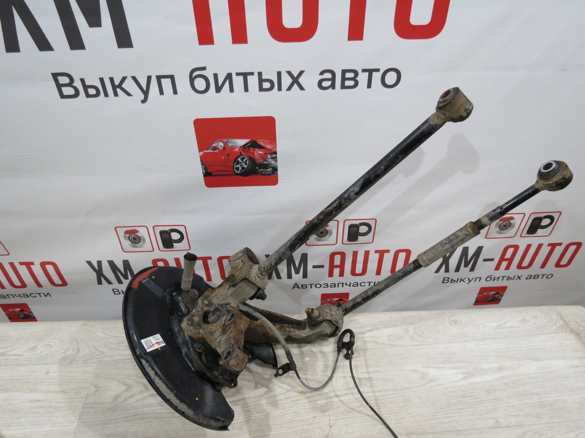 Кулак поворотный задний левый Toyota Camry (XV50) VIII (2011–2014)