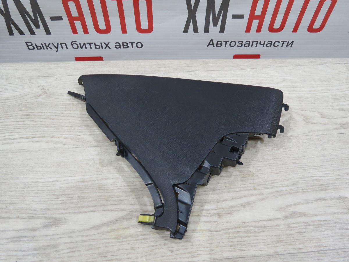 Накладка декоративная Toyota Camry (XV50) VIII (2011–2014)