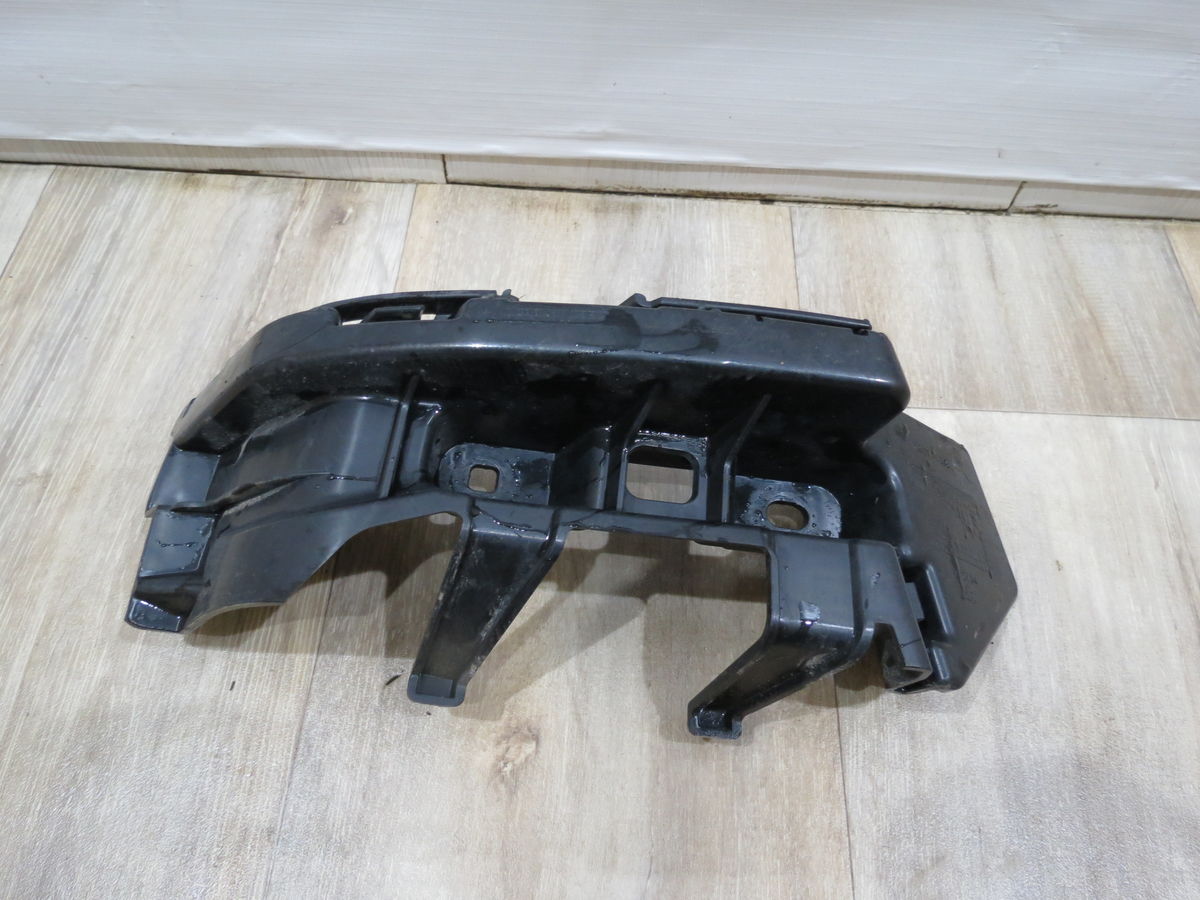 Кронштейн заднего бампера Volkswagen Polo (Mk6) VI (2020– н.в.)