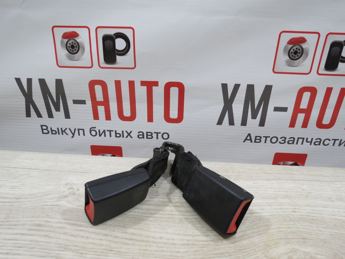 Ответная часть ремня безопасности Volkswagen Polo (Mk6) VI (2020– н.в.)