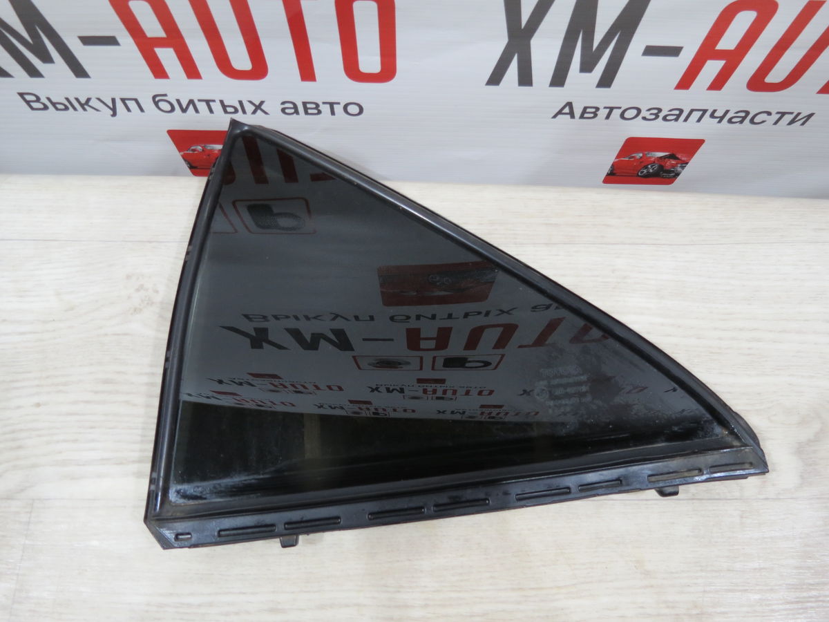 Стекло двери задней левой (форточка) Toyota Camry (XV50) VIII (2011–2014)