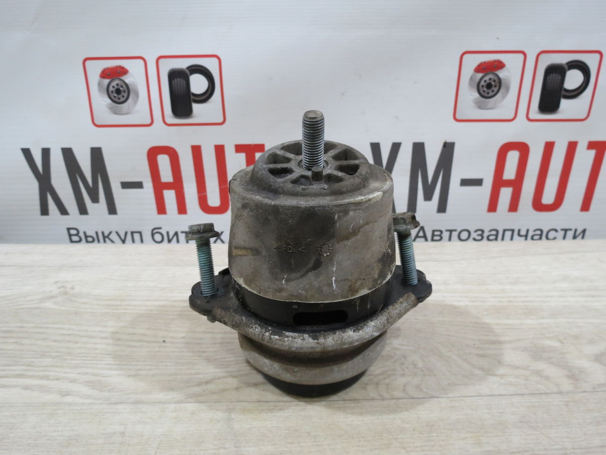 Подушка Volkswagen Touareg (GP) I (2002–2007)