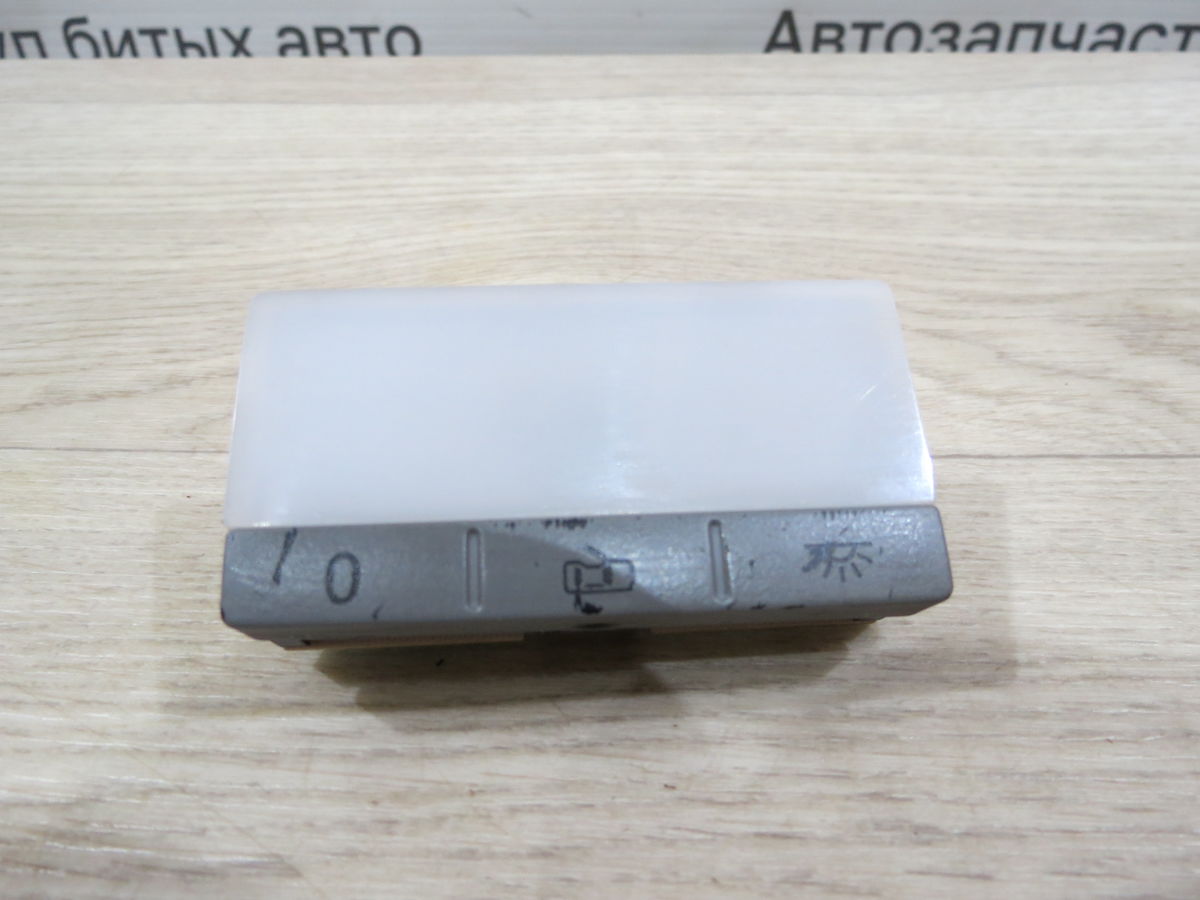 Плафон салонный Volkswagen Touareg (GP) I (2002–2007)