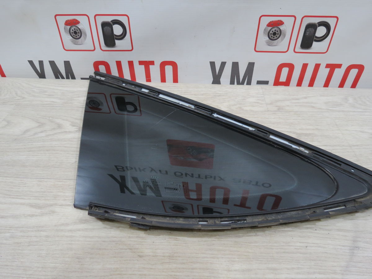Стекло кузовное глухое левое Audi A7 (4G) I (2010–2014)