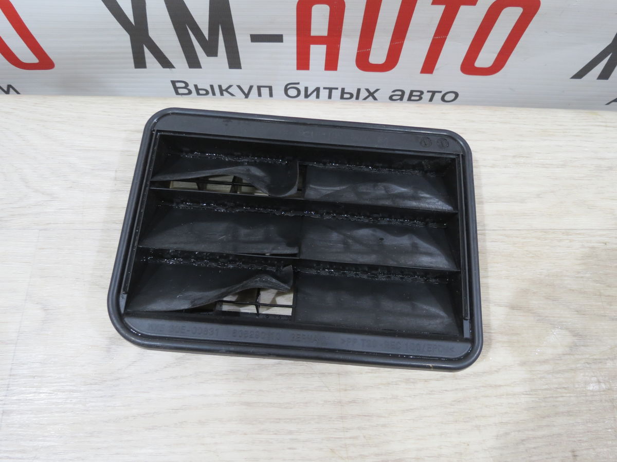 Решетка вентиляционная BMW 3-Series (G20) VII (2018– н.в.)