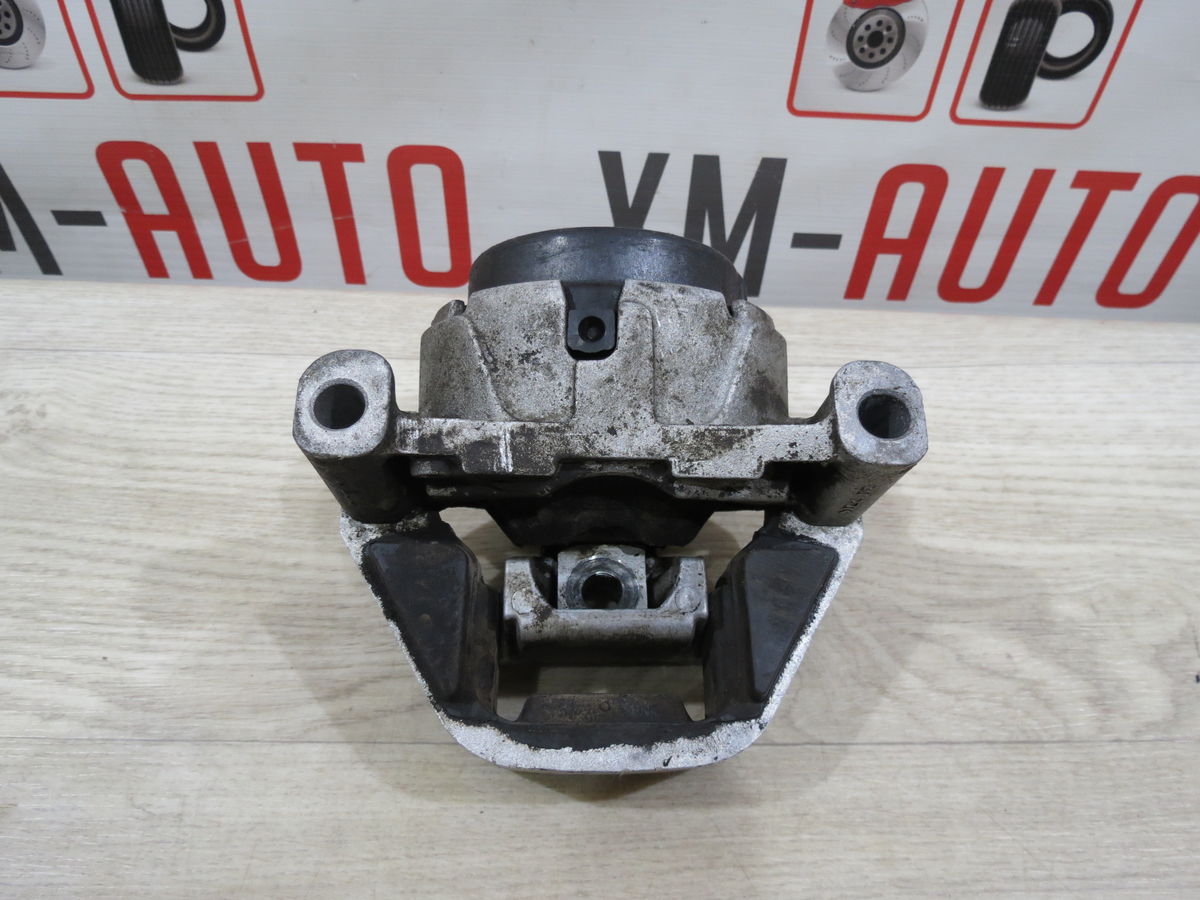 Опора двигателя Audi A7 (4G) I (2010–2014)
