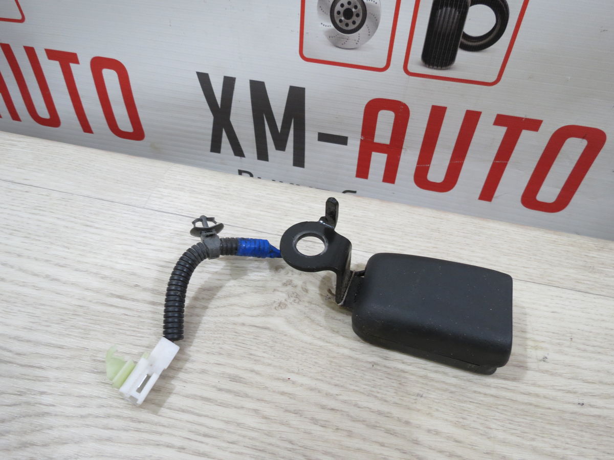 Ответная часть ремня безопасности Kia Sportage (QL) IV (2015–2019)