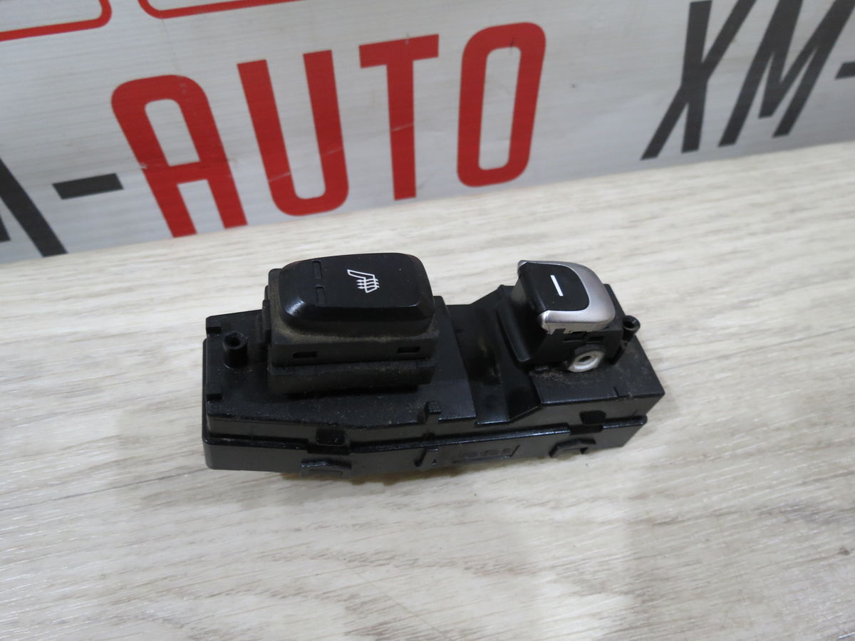 Блок управления стеклоподъемниками Kia Sportage (QL) IV (2015–2019)