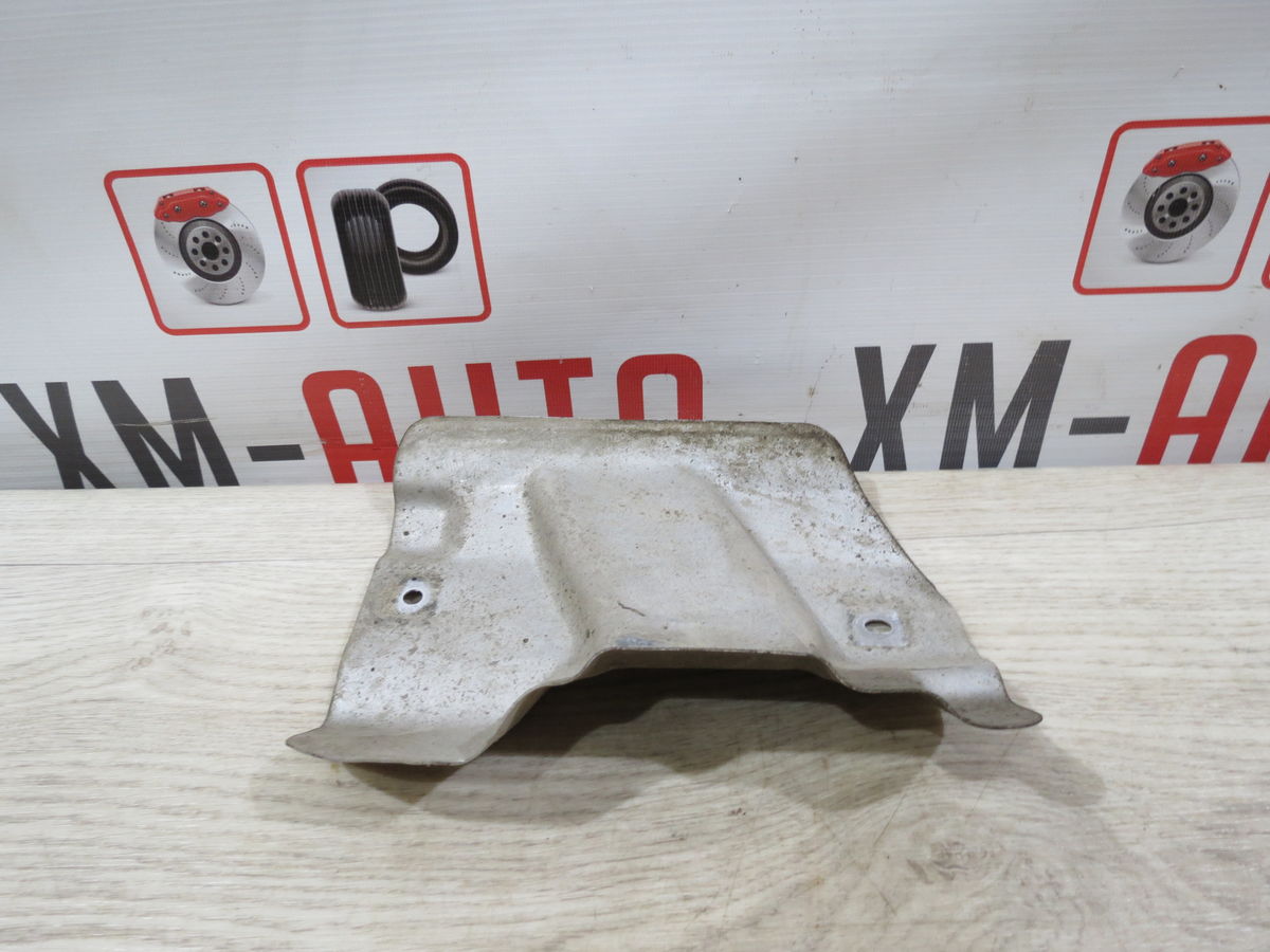 Экран тепловой Лада Х-рей I (2015– н.в.)